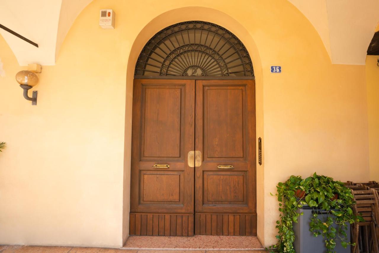 Appartamento La Piazzetta Carpi Exterior photo